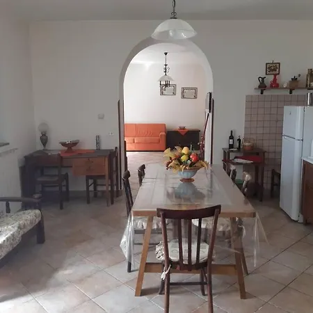 Galardo: Relax Tra Mare E Monti Holiday home Roccadaspide